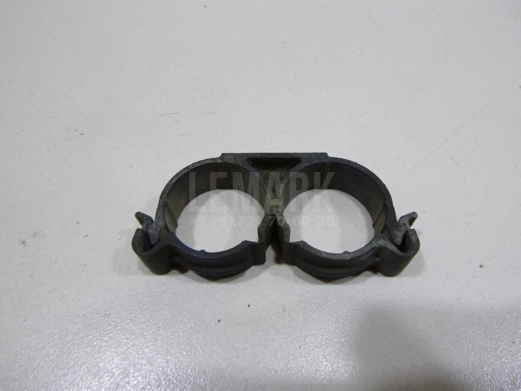 Крепеж 1441544 Ford