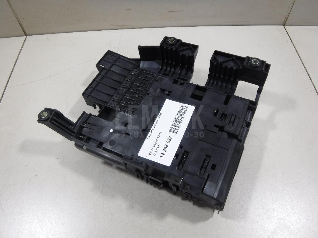 Блок предохранителей для  Cadillac Escalade II 2000-2006