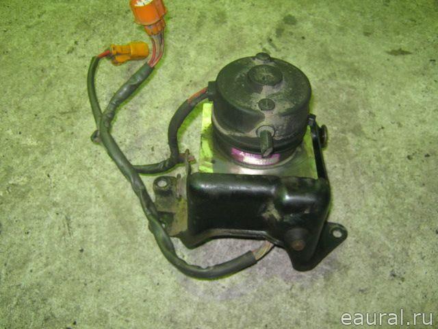 Блок ABS (насос)