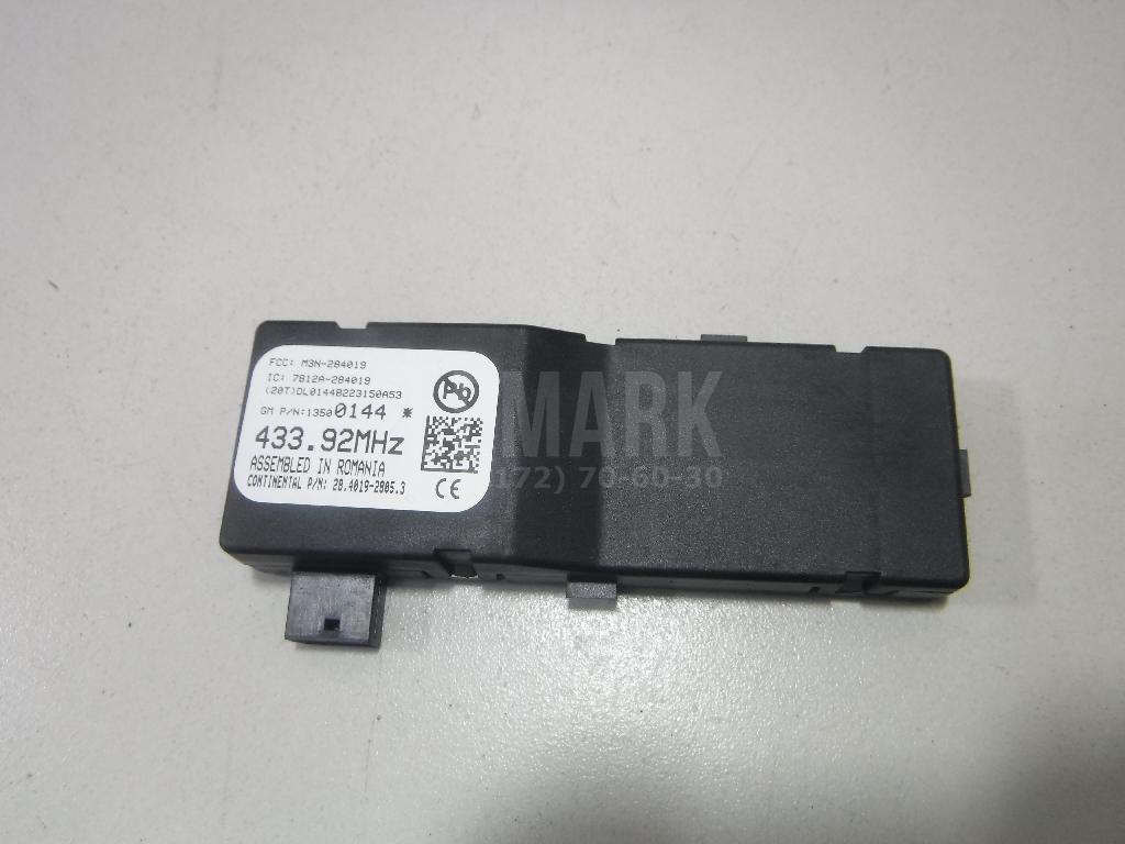 Антенна электрическая 13500144 GM