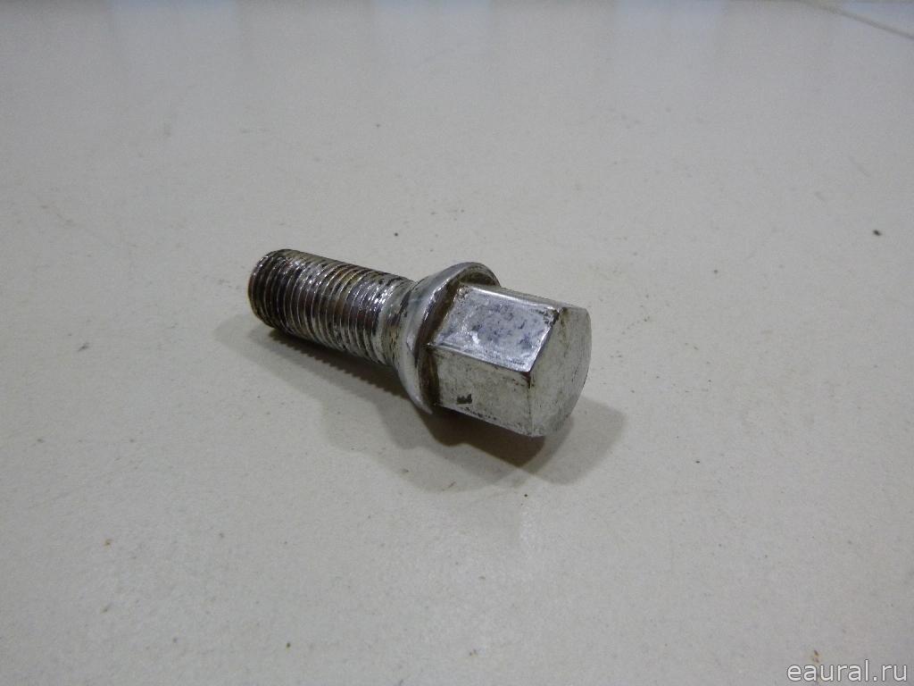 Болт колесный