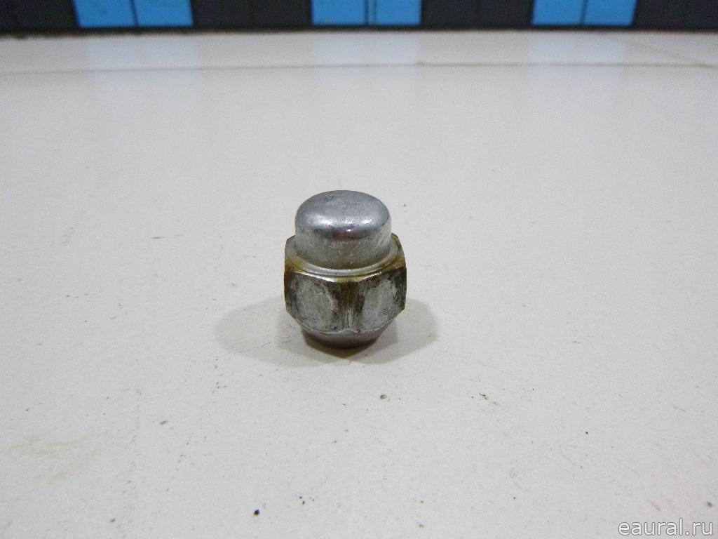 Гайка колеса