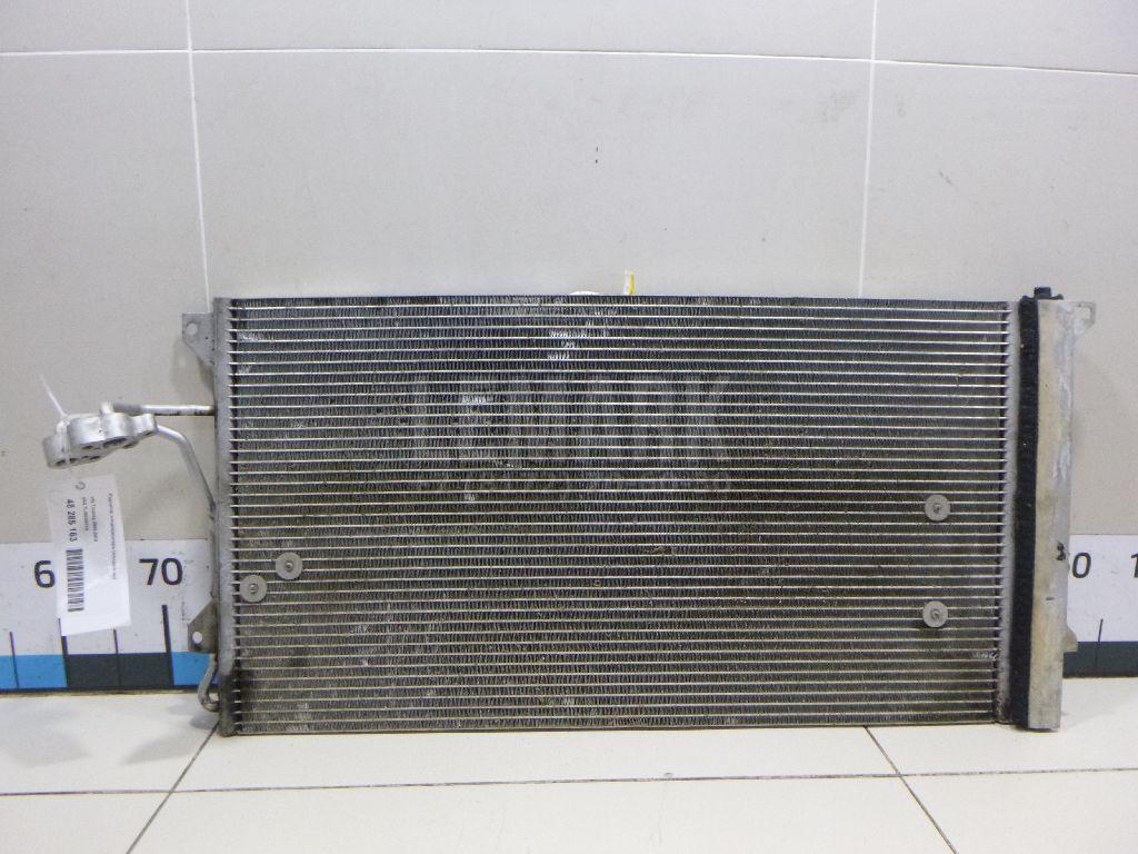Радиатор кондиционера (конденсер) 7L0820411G VAG