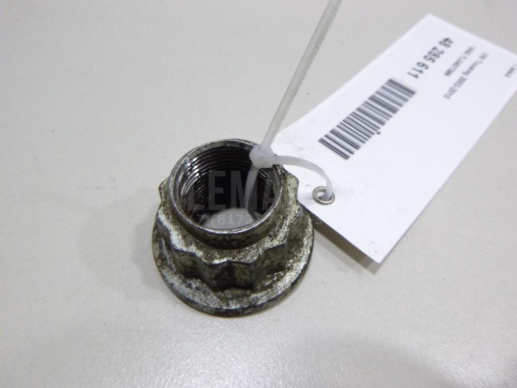 Гайка 7L0407396 VAG