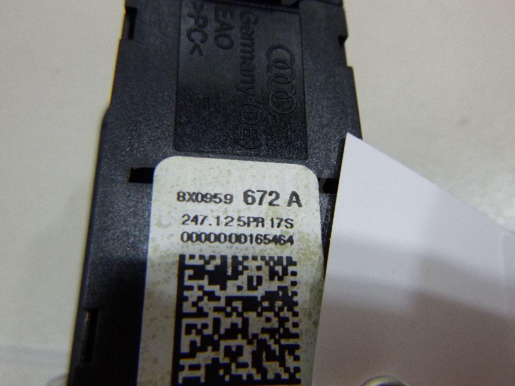 Кнопка аварийной сигнализации для  BMW 1-serie E87/E81 2004-2011