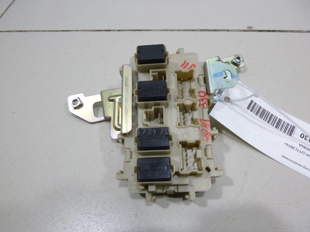 Блок предохранителей 243504EB0A Nissan