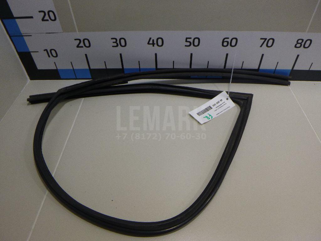 Уплотнитель стекла двери 803304EA0A Nissan