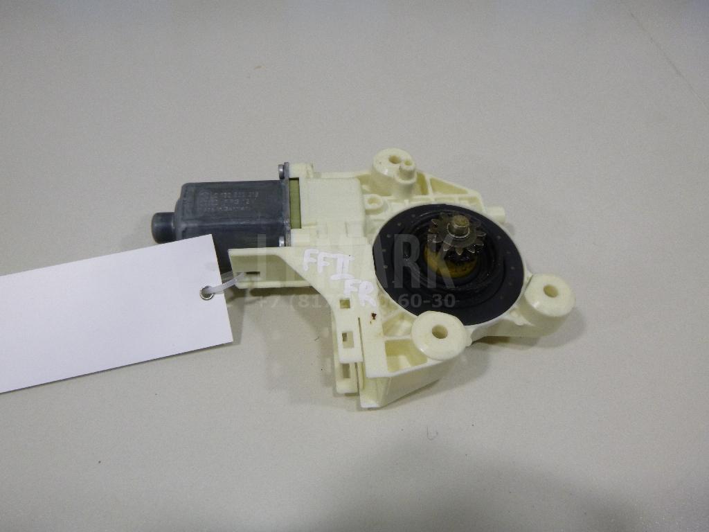 Моторчик стеклоподъемника 1347884 Ford