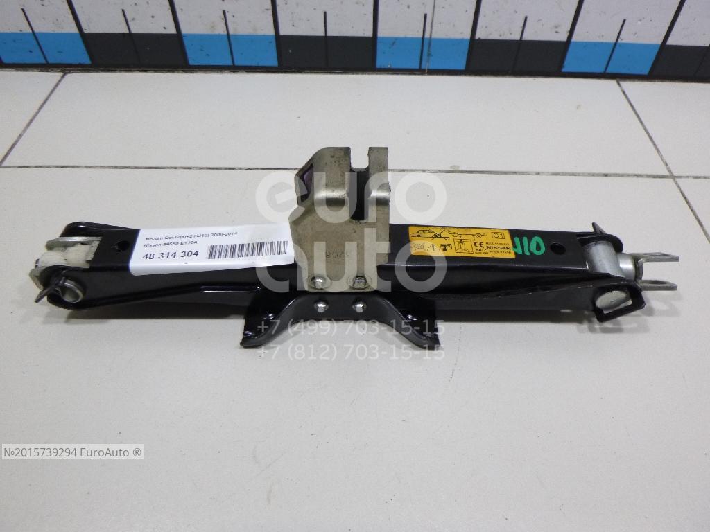Домкрат ниссан кашкай j10. Штатный домкрат qashqai j10. Домкрат для джипа. Домкрат nissan qashqai j11. Домкрат nissan qashqai j11.