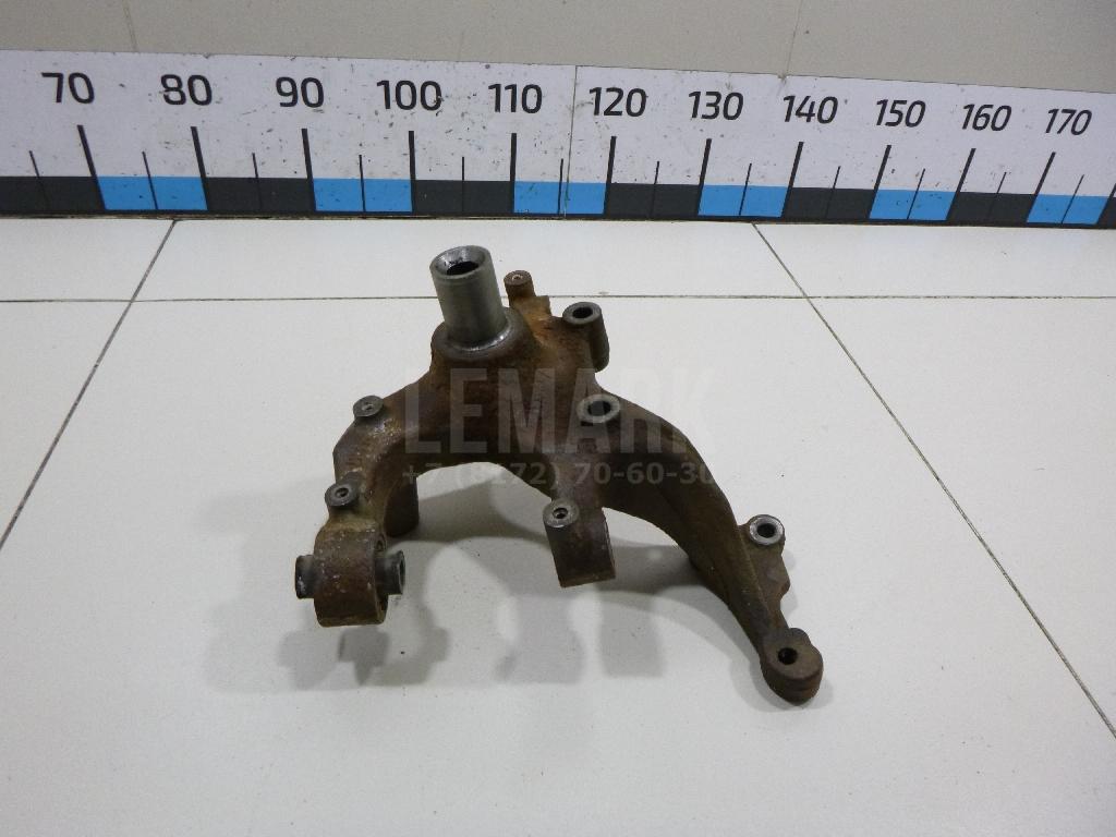 Кулак поворотный задний правый 5C0505436A VAG