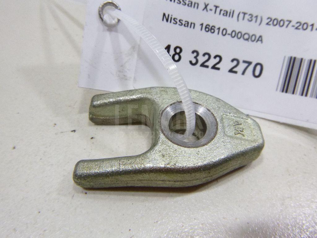 Кронштейн форсунки 1661000Q0A Nissan
