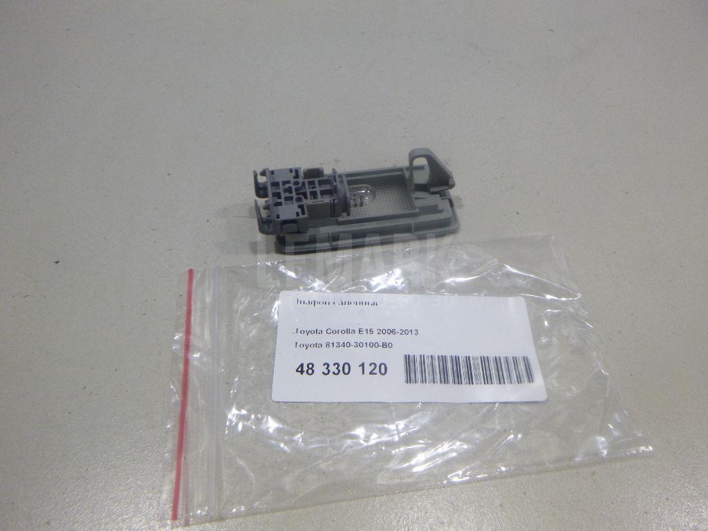 Плафон салонный 8134030100B0 Toyota