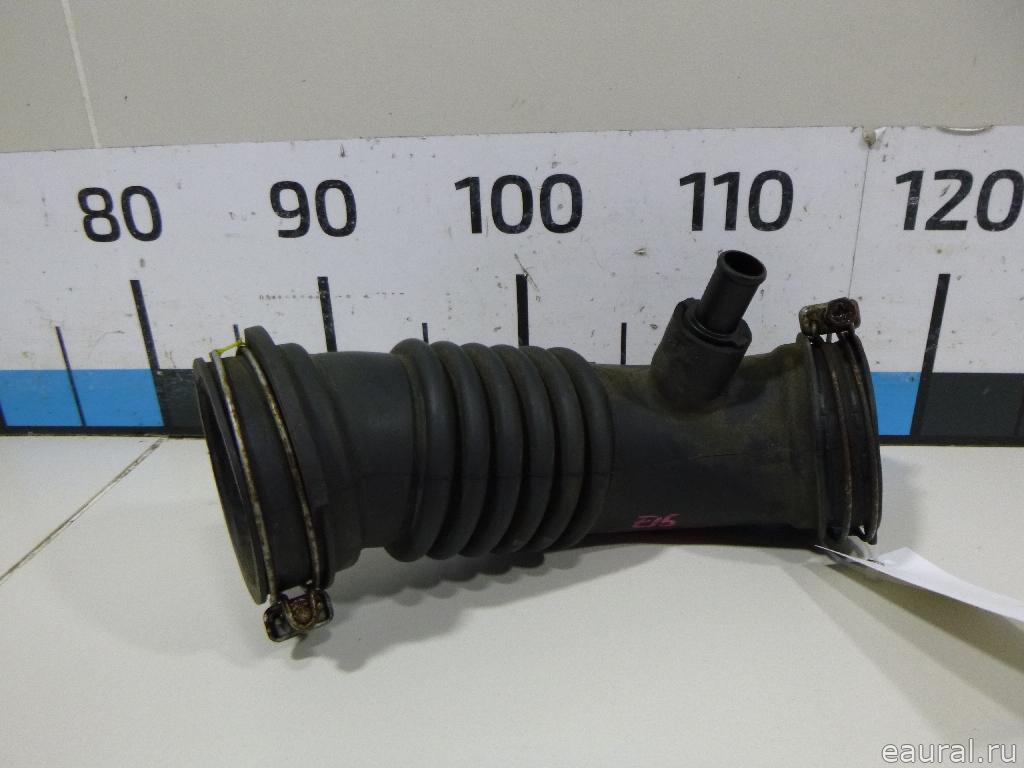 Патрубок воздушного фильтра