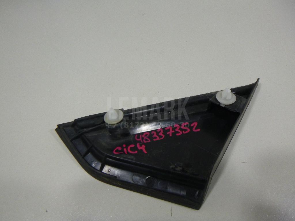 Накладка переднего крыла правого для  Citroen C4 2004-2011
