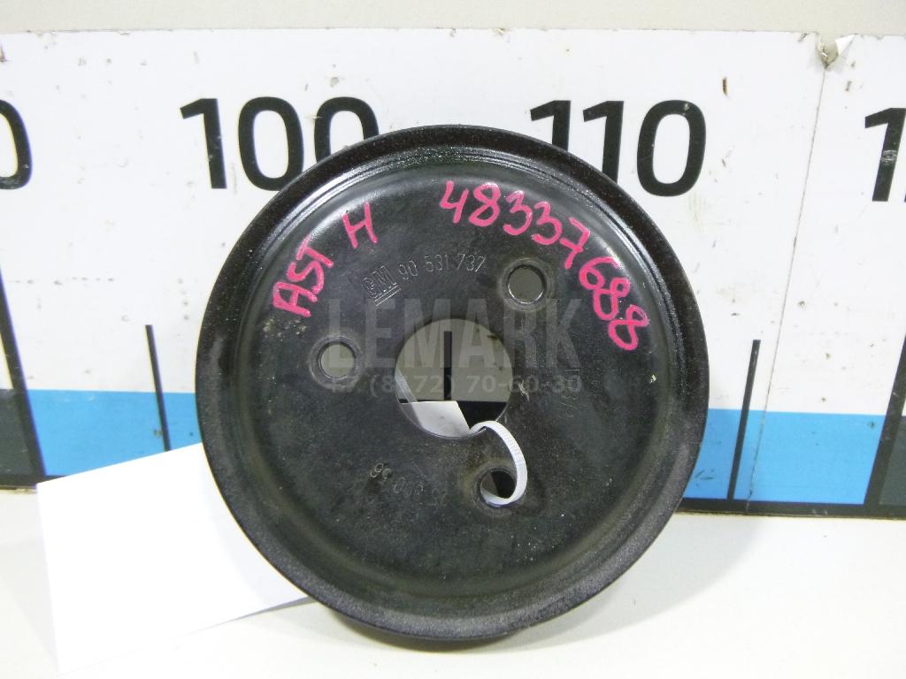 Шкив водяного насоса (помпы) 1334683 GM