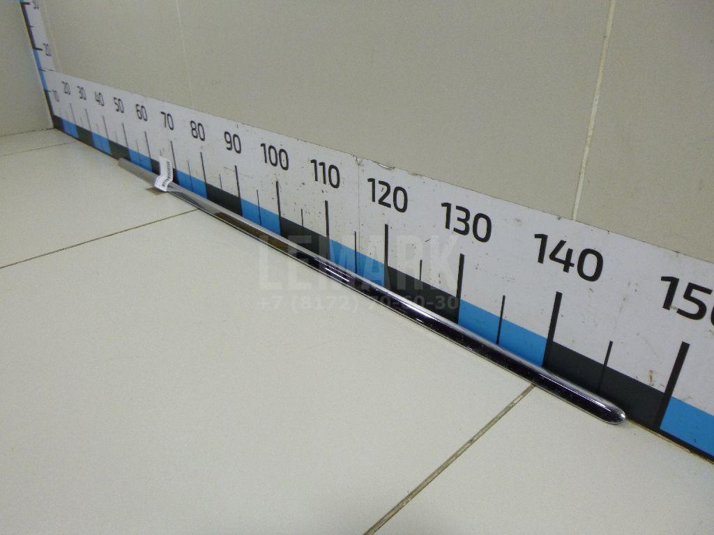 Молдинг передней правой двери 3C0853516C2ZZ VAG