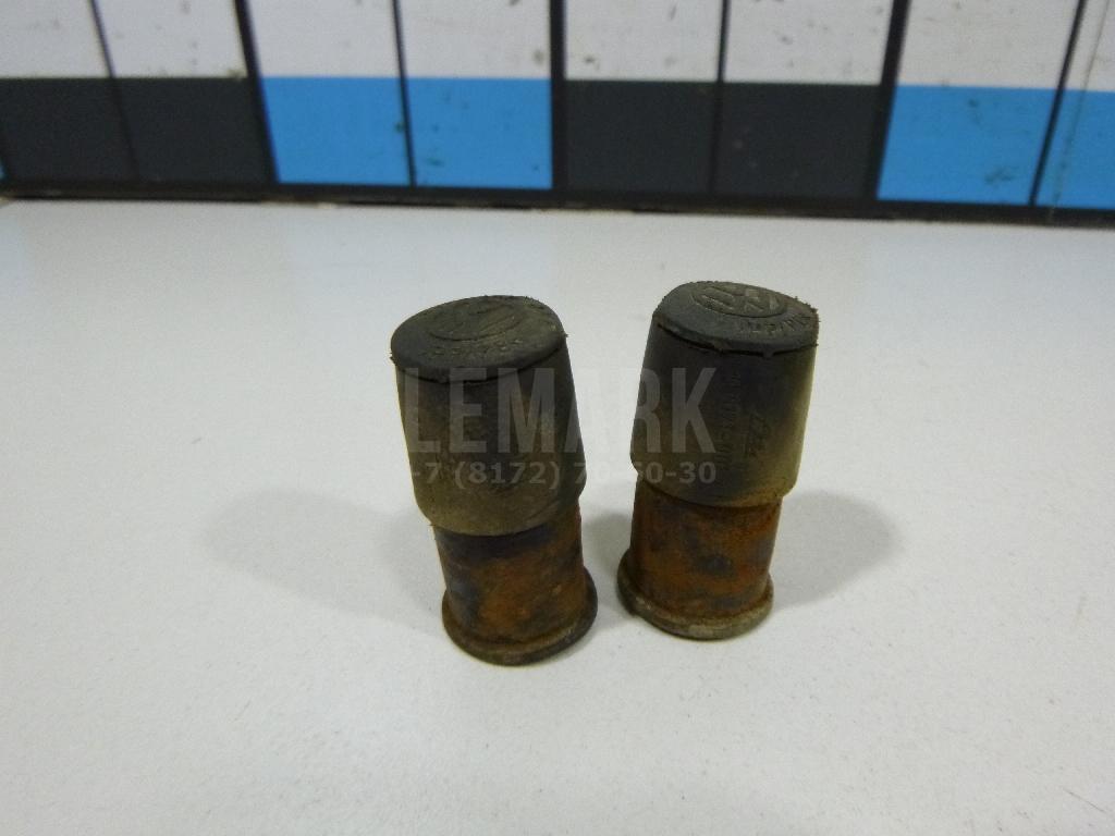 Пыльники направляющих суппорта 4D0698647 VAG