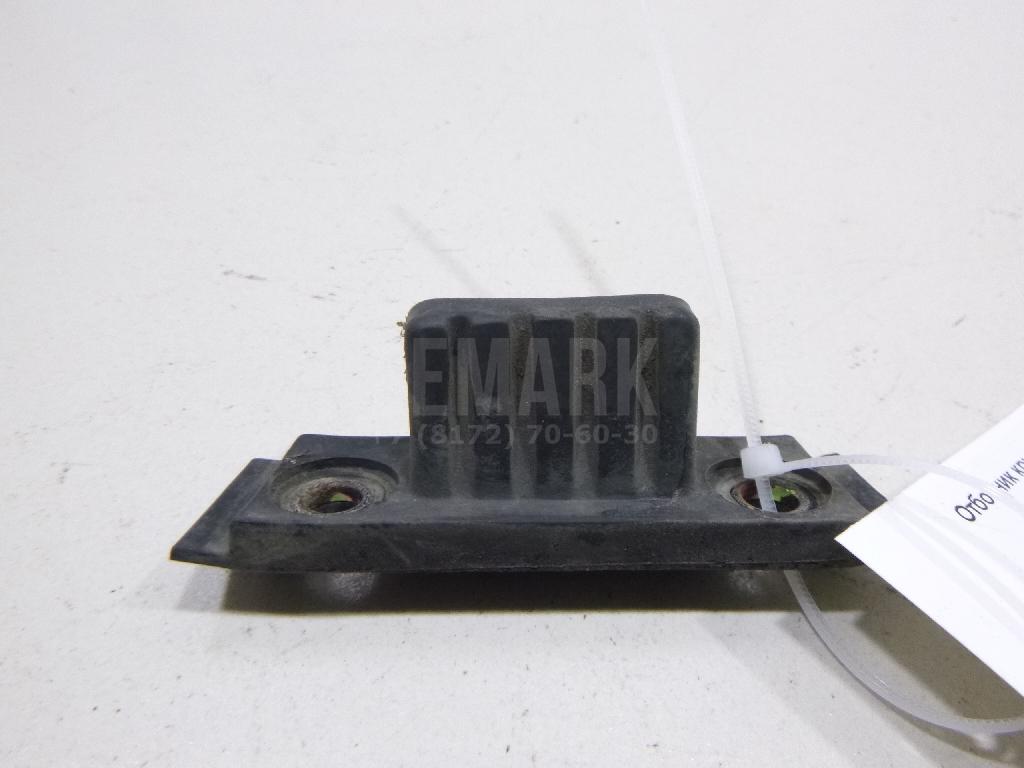 Отбойник крышки багажника 817392E000 Hyundai-Kia