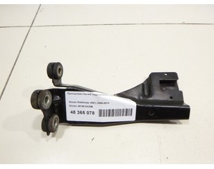 Кронштейн бачка гидроусилителя для Nissan Pathfinder (R51) 2005-2014 с разбора состояние отличное