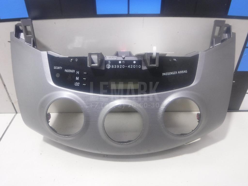 Часы 8392042010B0 Toyota