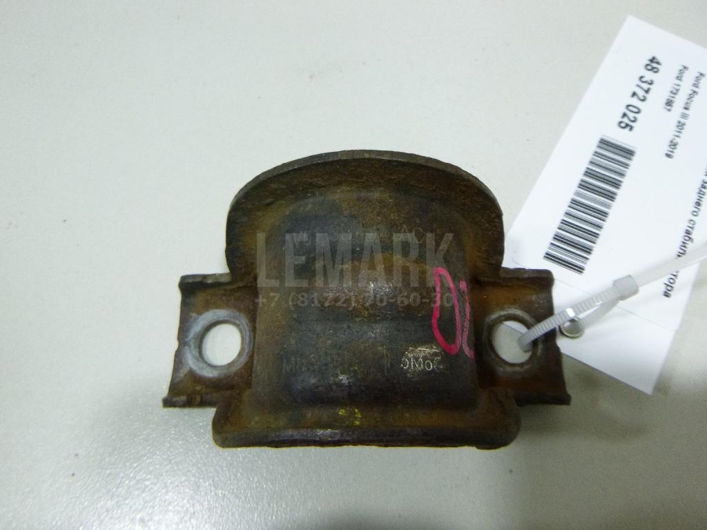Кронштейн крепления заднего стабилизатора 1731857 Ford