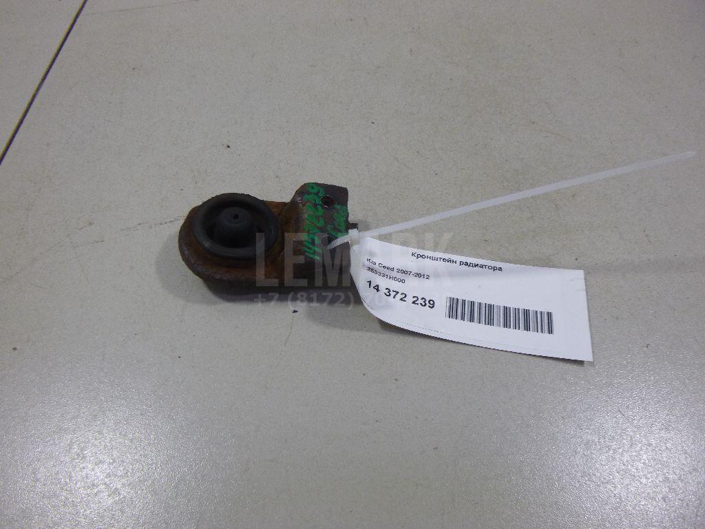 Кронштейн радиатора 253331H000 Hyundai-Kia