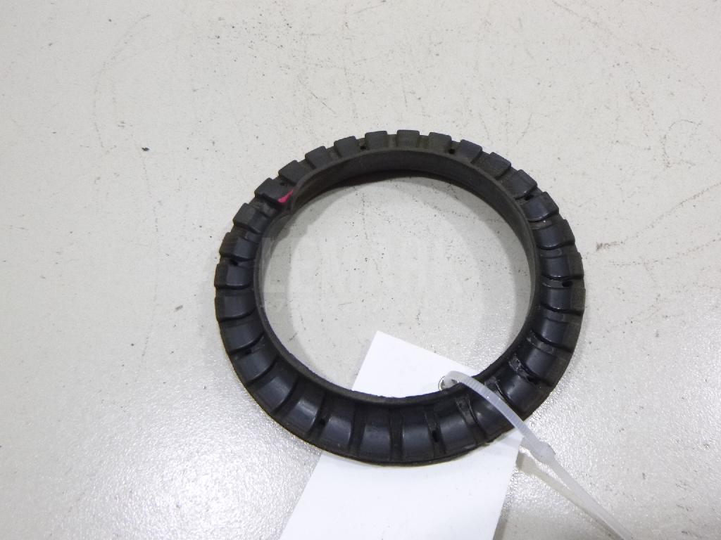 Проставка под переднюю пружину LR009664 Land Rover