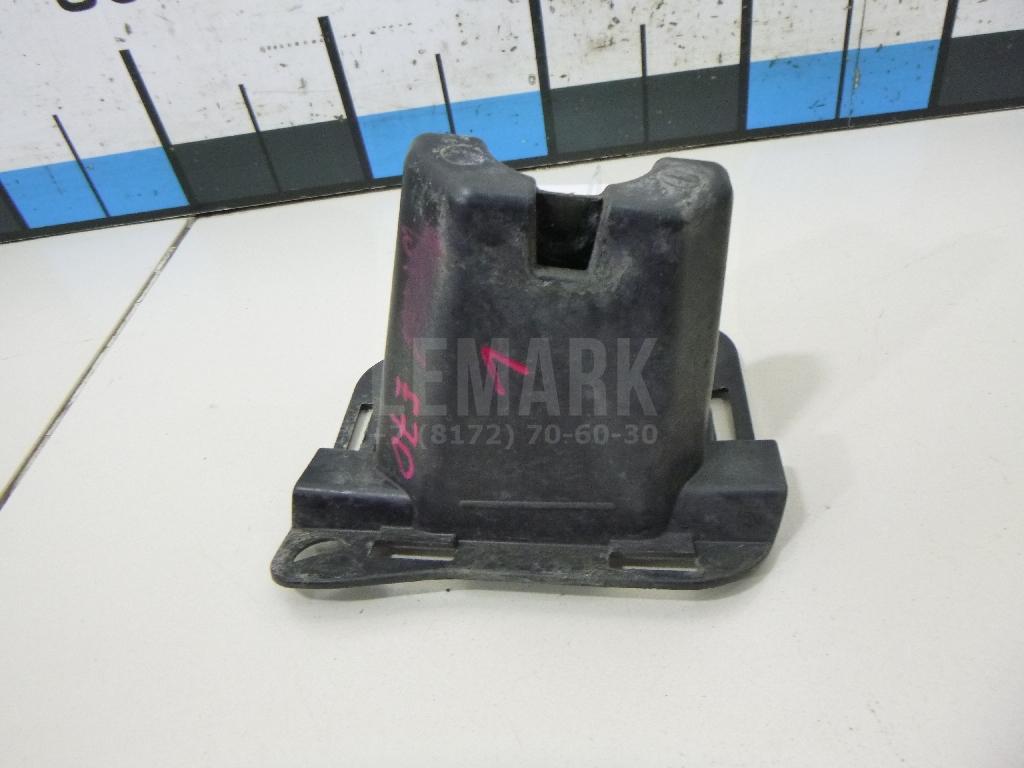 Кронштейн форсунки омывателя фары для  BMW 4-serie F32/F33/F82 2012-2020