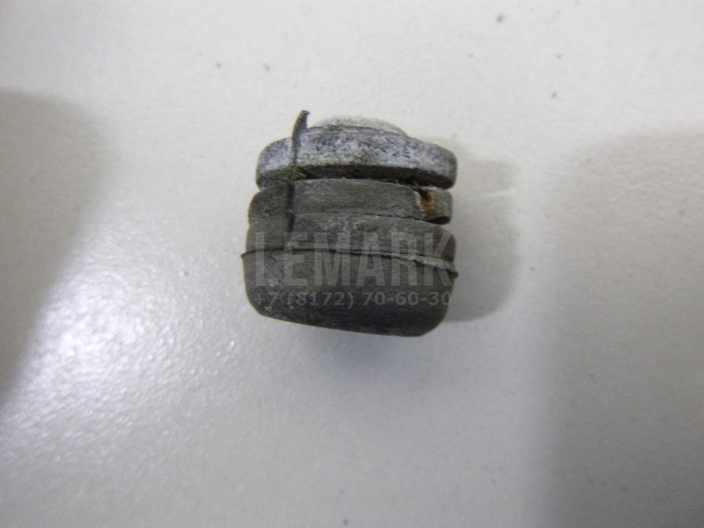 Отбойник капота 3B0823499B VAG