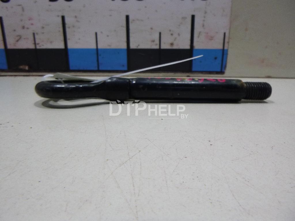Фото Крюк буксировочный для Nissan Note (E11)  2007