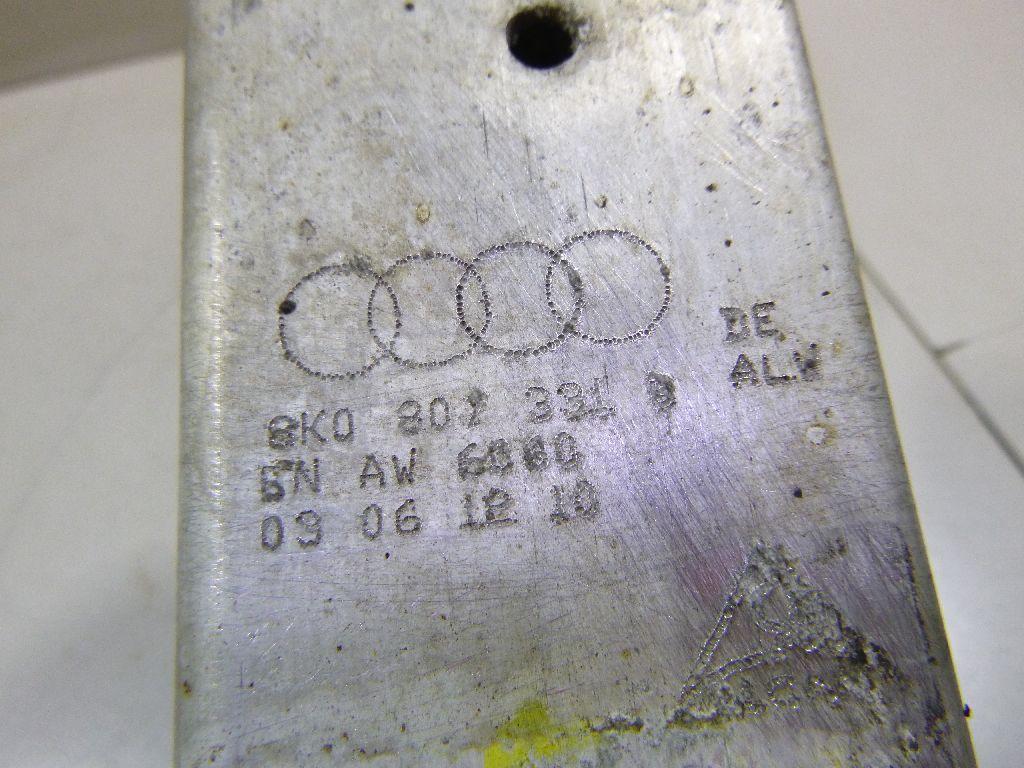 Кронштейн усилителя заднего бампера левый для  Audi A4 [B8] 2007-2015