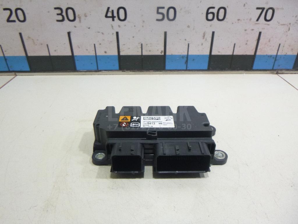 Блок управления AIR BAG 13599653 GM