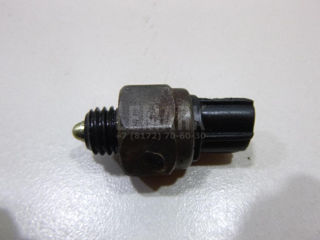 Датчик включения заднего хода 9386049600 Hyundai-Kia