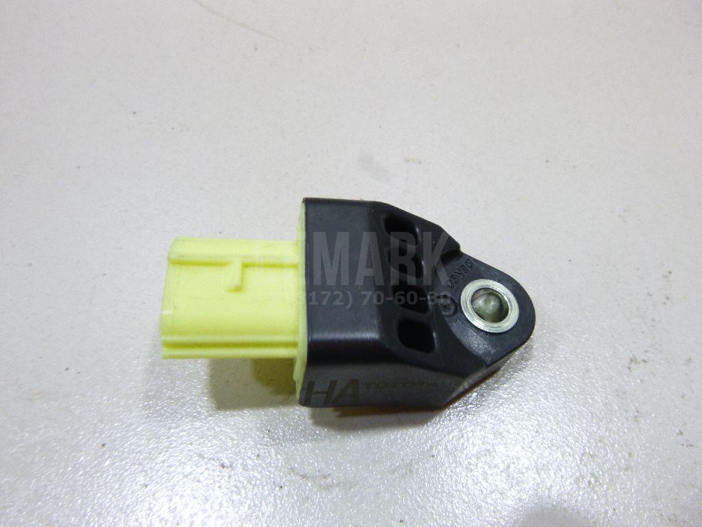 Датчик AIR BAG 898310R100 Toyota