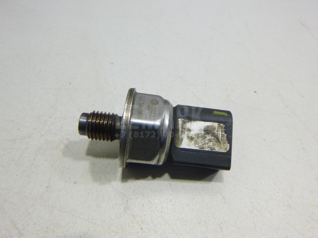 Датчик давления топлива 059130758E VAG
