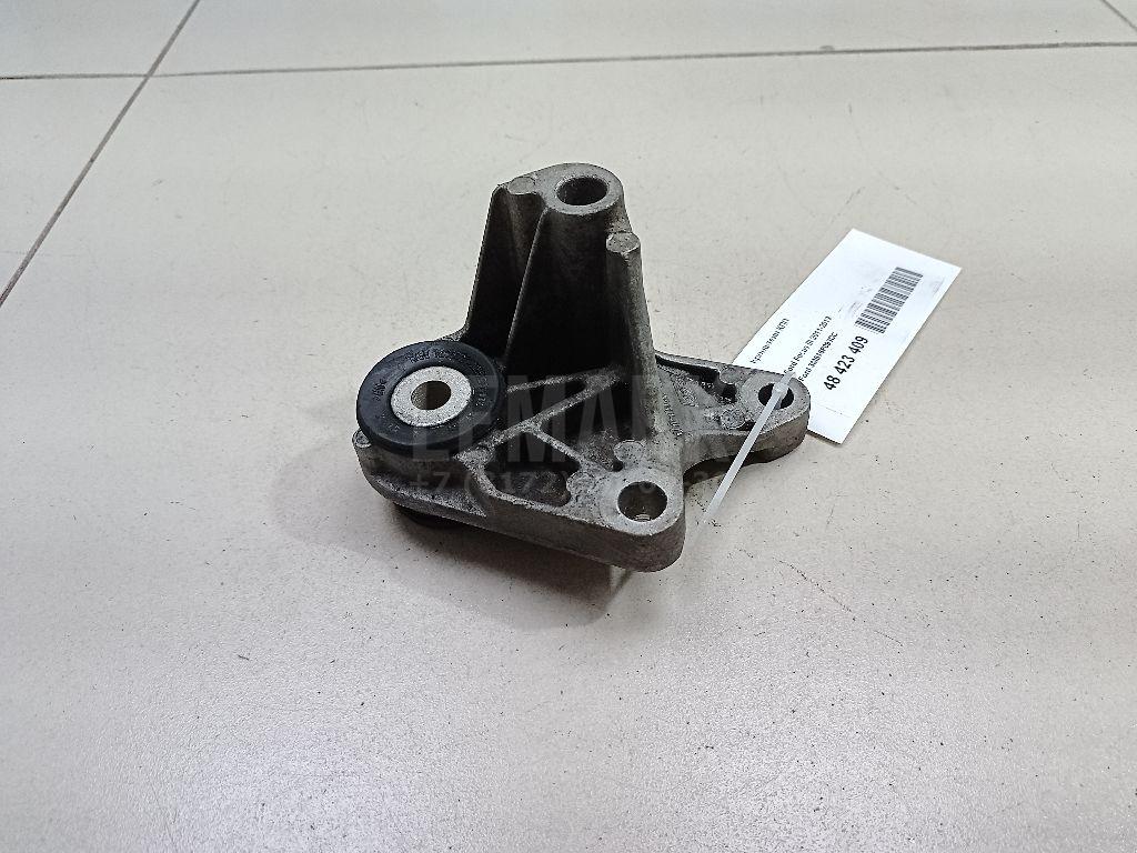 Кронштейн КПП 3M516P093DC Ford