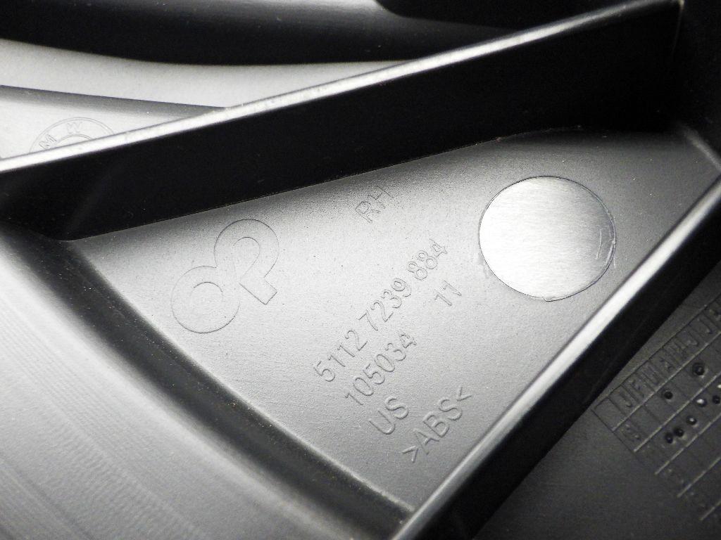 Кронштейн заднего бампера правый для  BMW 7-serie E65/E66 2001-2008