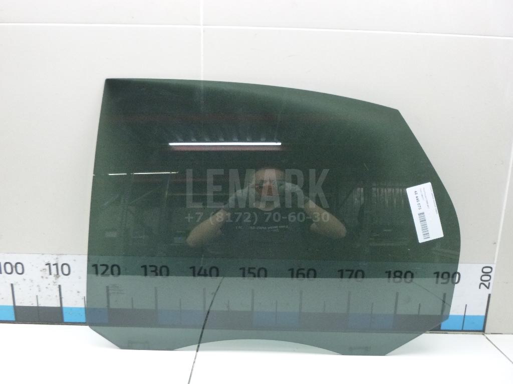 Стекло двери задней левой 1493177 Ford