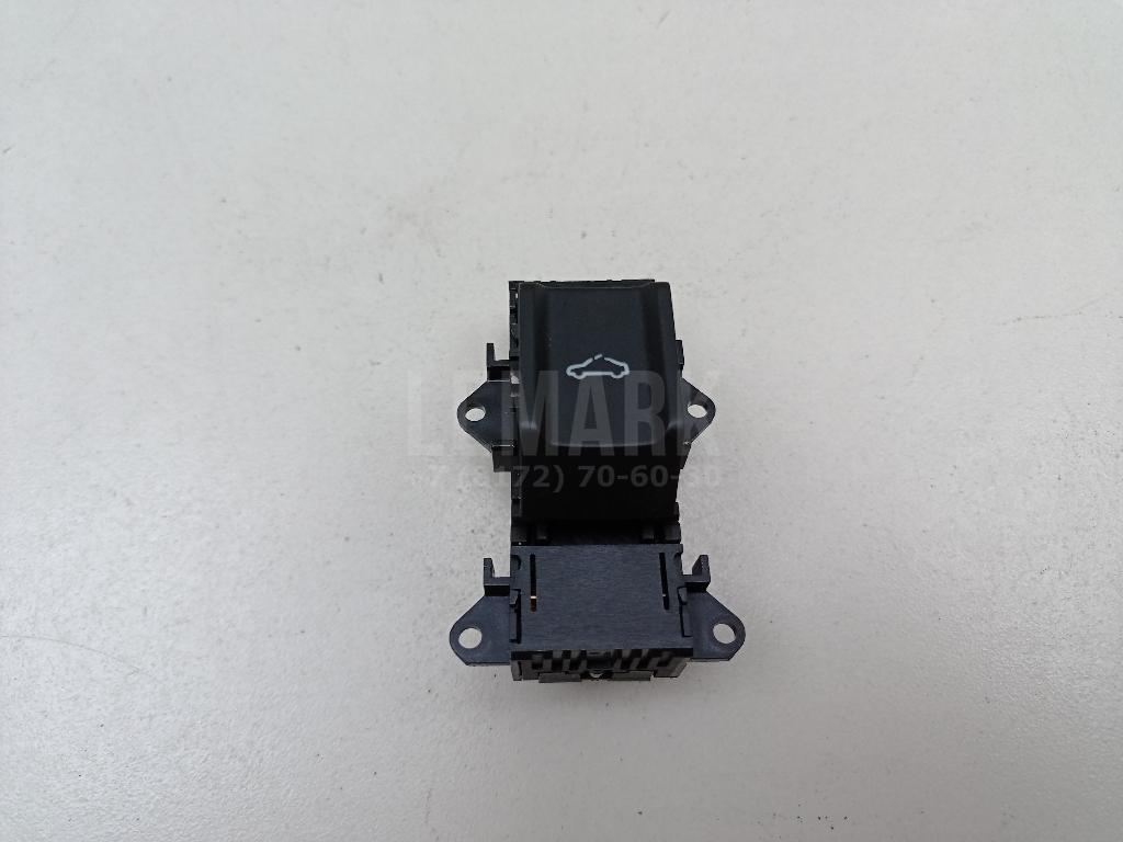 Кнопка люка 5G0959613AWHS VAG