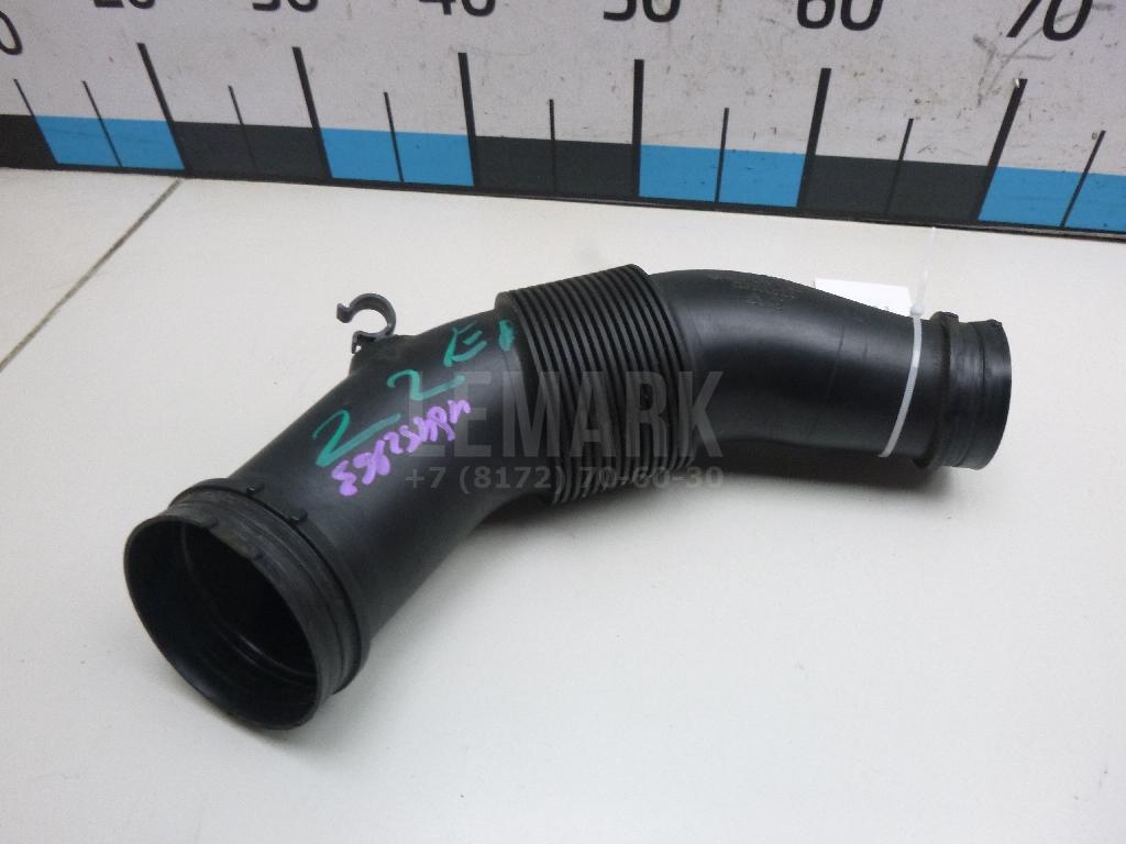 Патрубок воздушного фильтра 7P0129627B VAG
