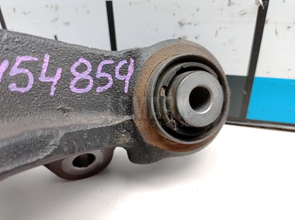 Кулак поворотный задний левый для  BMW 1-serie E82/E88 2007-2013