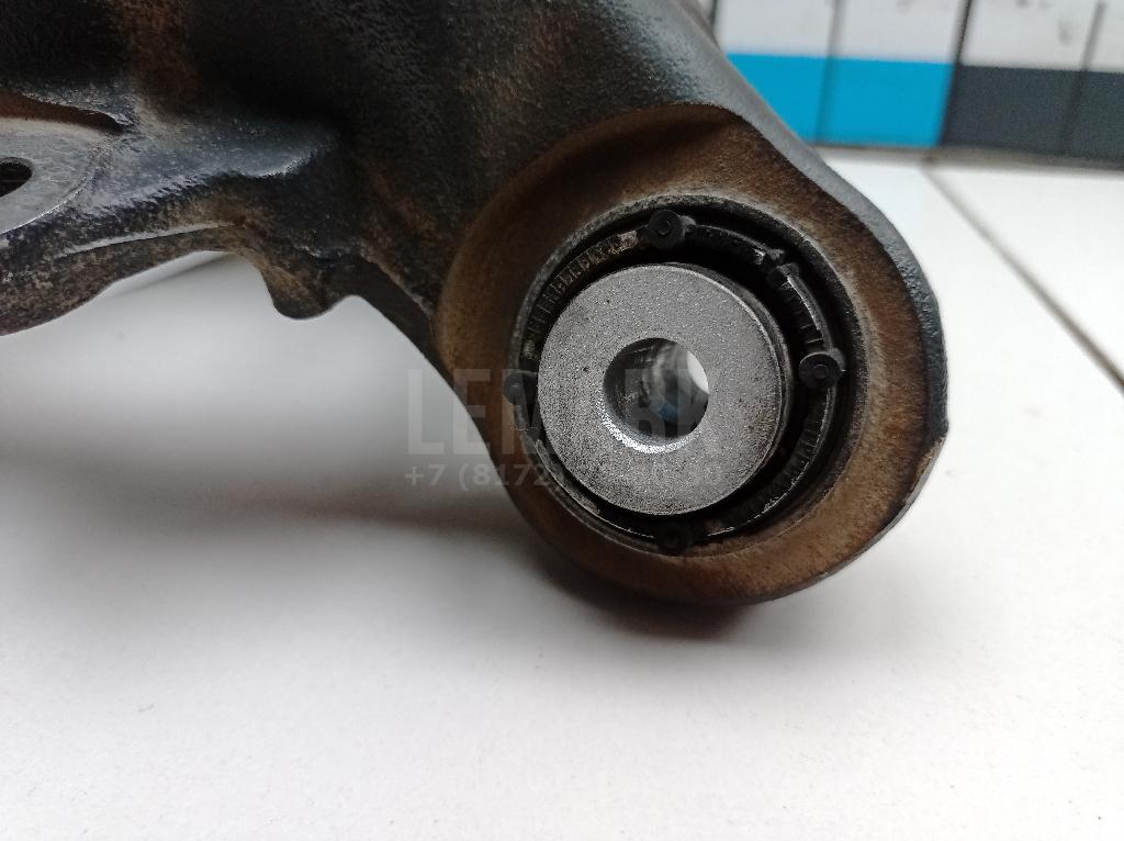 Кулак поворотный задний левый для  BMW 1-serie E82/E88 2007-2013