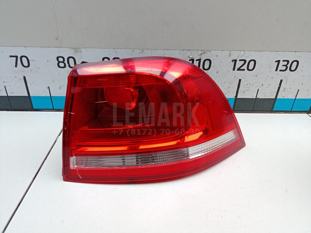 Фонарь задний наружный правый 7P6945096F VAG