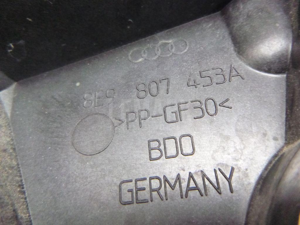 Кронштейн заднего бампера левый для  Audi A4 [B5] 1994-2001