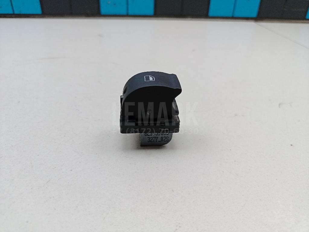 Кнопка стеклоподъемника для  DAF 3300 1981-1991