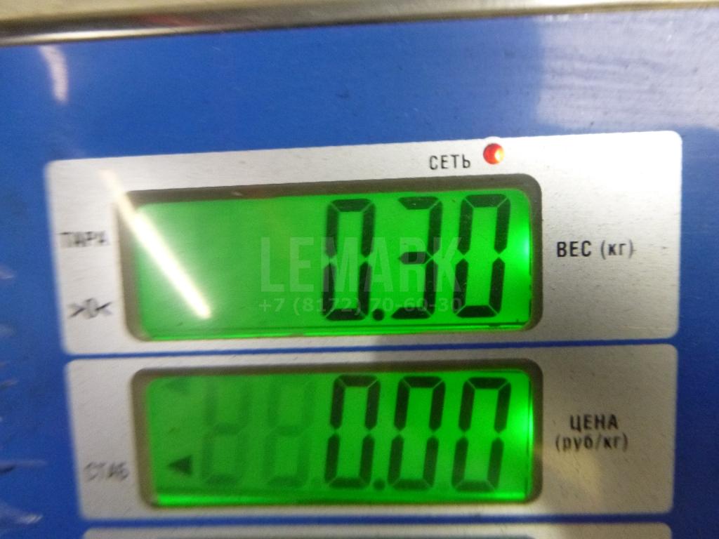 Уплотнитель капота