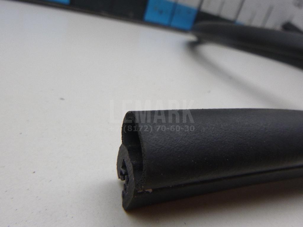 Уплотнитель капота для  Audi A6 [C6,4F] 2004-2011