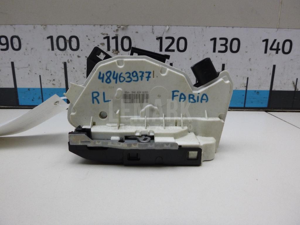 Замок двери задней левой 5N0839015D VAG
