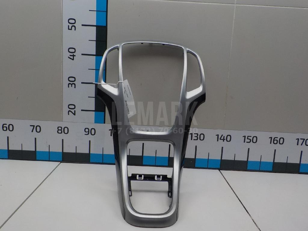 Рамка магнитолы 2208548 GM
