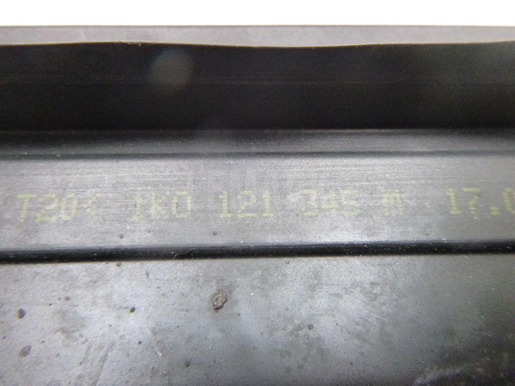 Прокладка (кузов внутри) для  BMW X3 E83 2004-2010